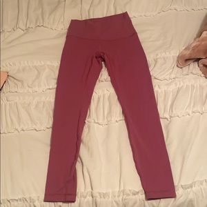 💋 LULULEMON Wunder Under size 4